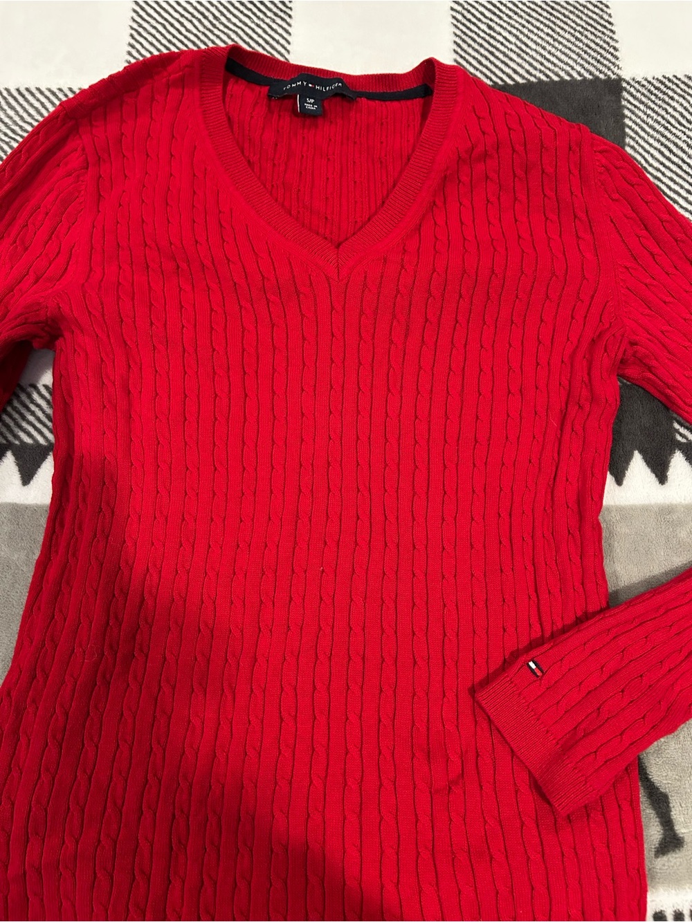 Tommy Hilfiger Women's Bright Red Cable-Knit V-Neck Sweater
Size Small